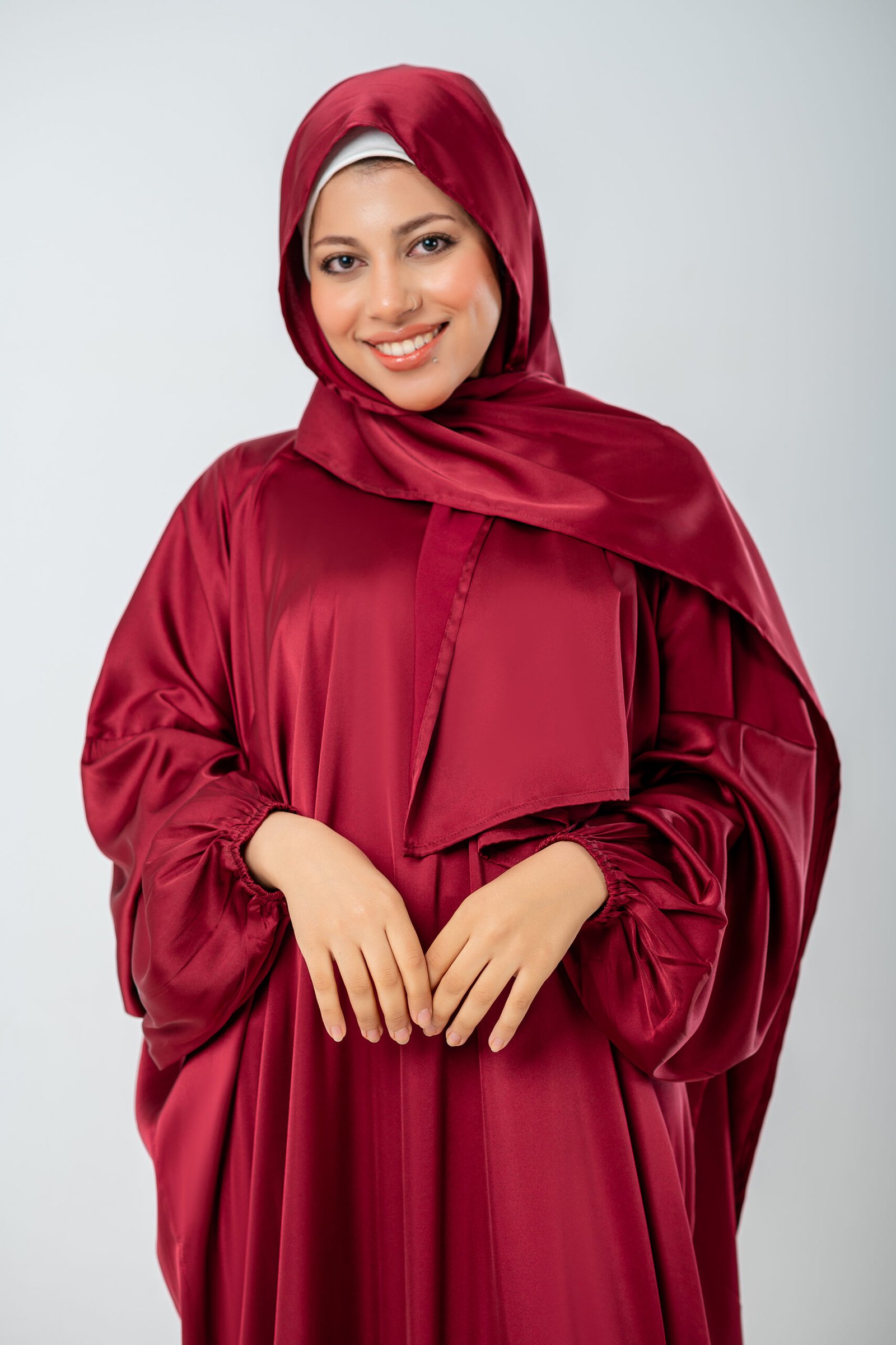IS-Maroon Elegant & Practical Isdal - Image 1