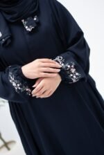 Floral Isdal_Dark Blue - Image 4